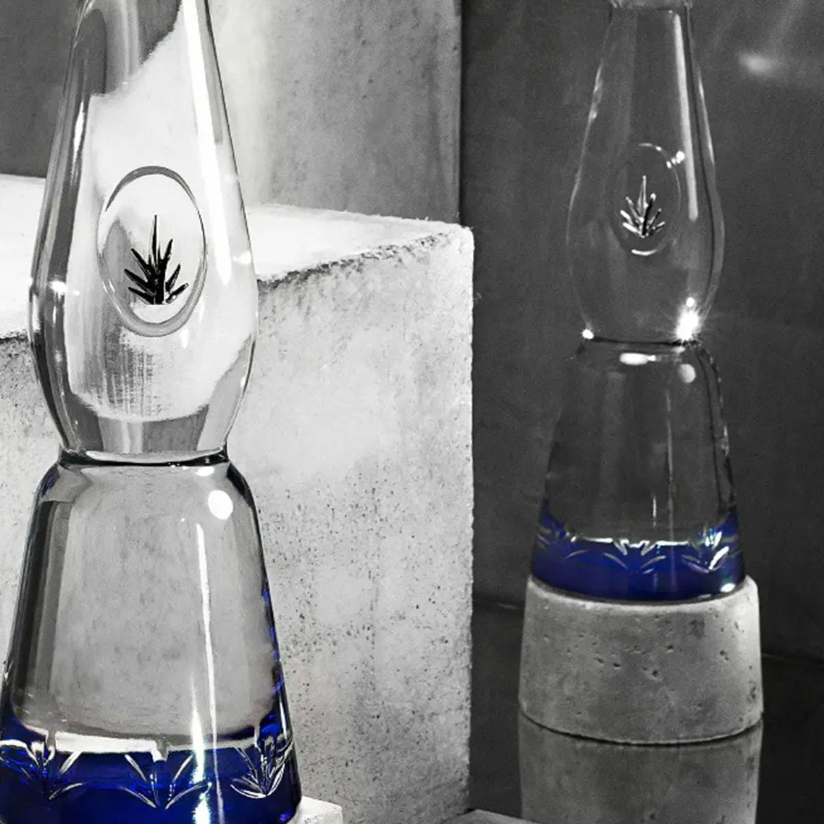 Clase Azul Tequila | Plata | 0,7L | 40% Vol. - Swatch x AP Royal Pop Strap - Default Title
